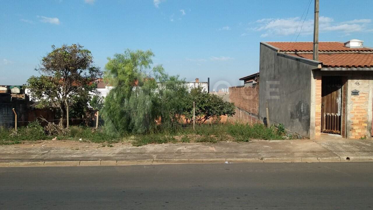 Terreno à venda no bairro Parque Egisto Ragazzo: 
