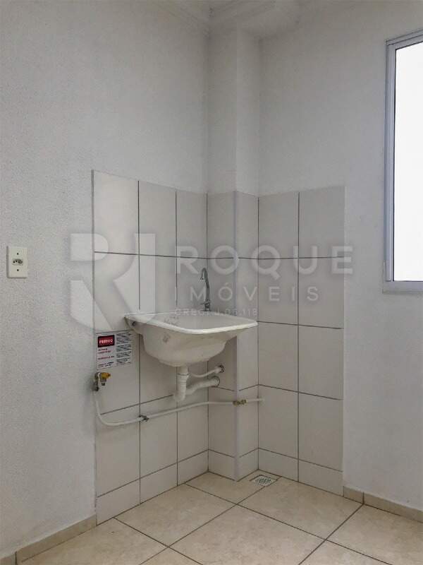 Apartamento para aluguel no bairro Residencial Costa Verde: Área de serviço 