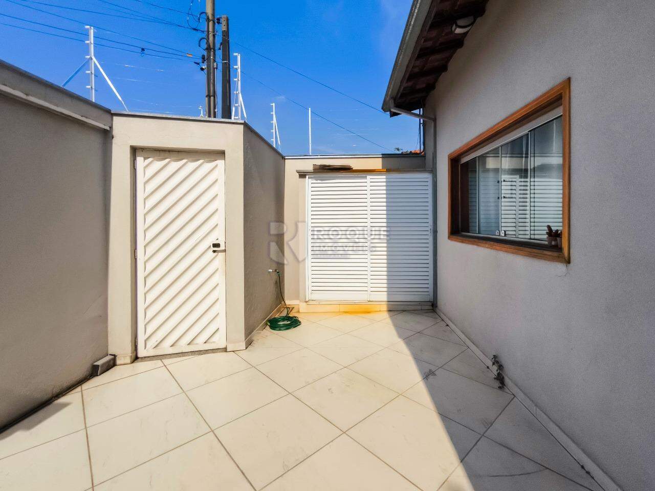 Casa Residencial à venda no bairro Residencial Nobreville: ENTRADA