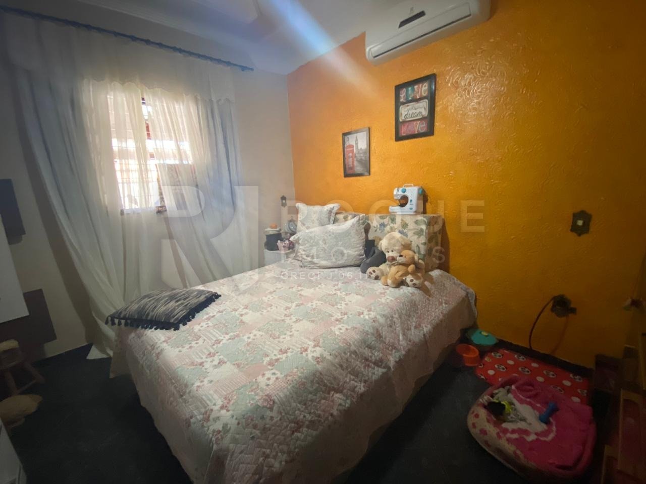 Casa Residencial à venda no bairro Jardim Santa Adélia: 