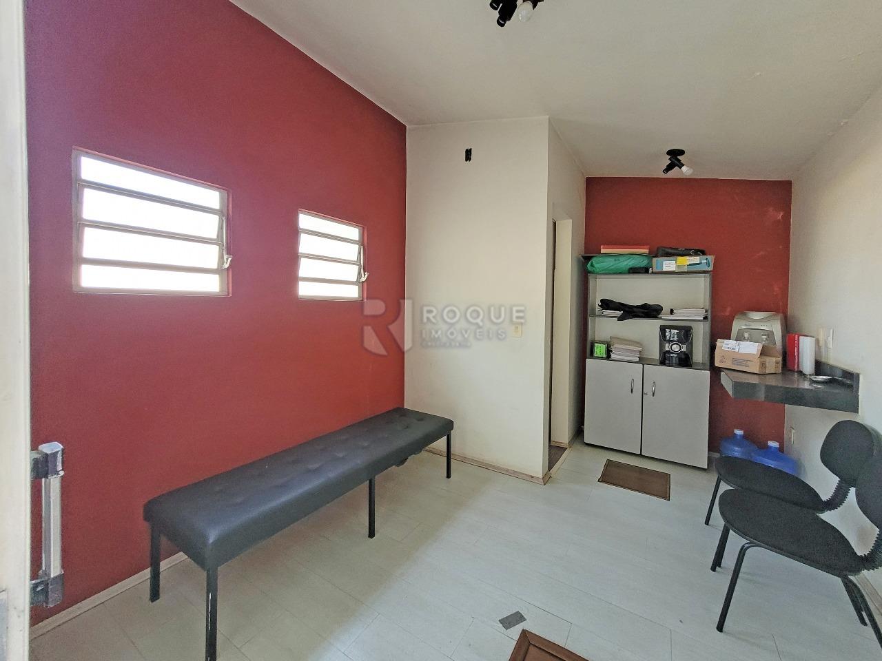 Casa Comercial à venda no bairro Centro: ESCRITÓRIO 