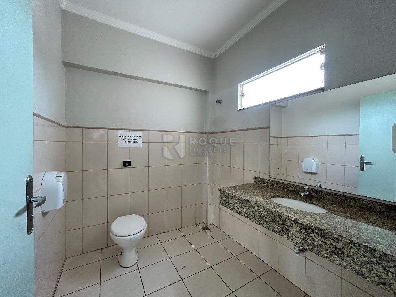 Barracão/Galpão para aluguel no bairro Jardim Nereide: WC social 1