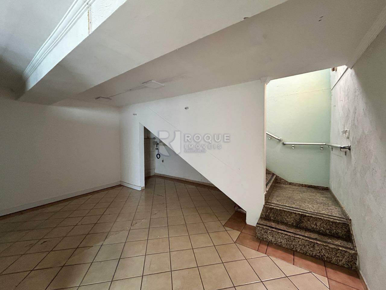 Barracão/Galpão para aluguel no bairro Jardim Nereide: Sala 