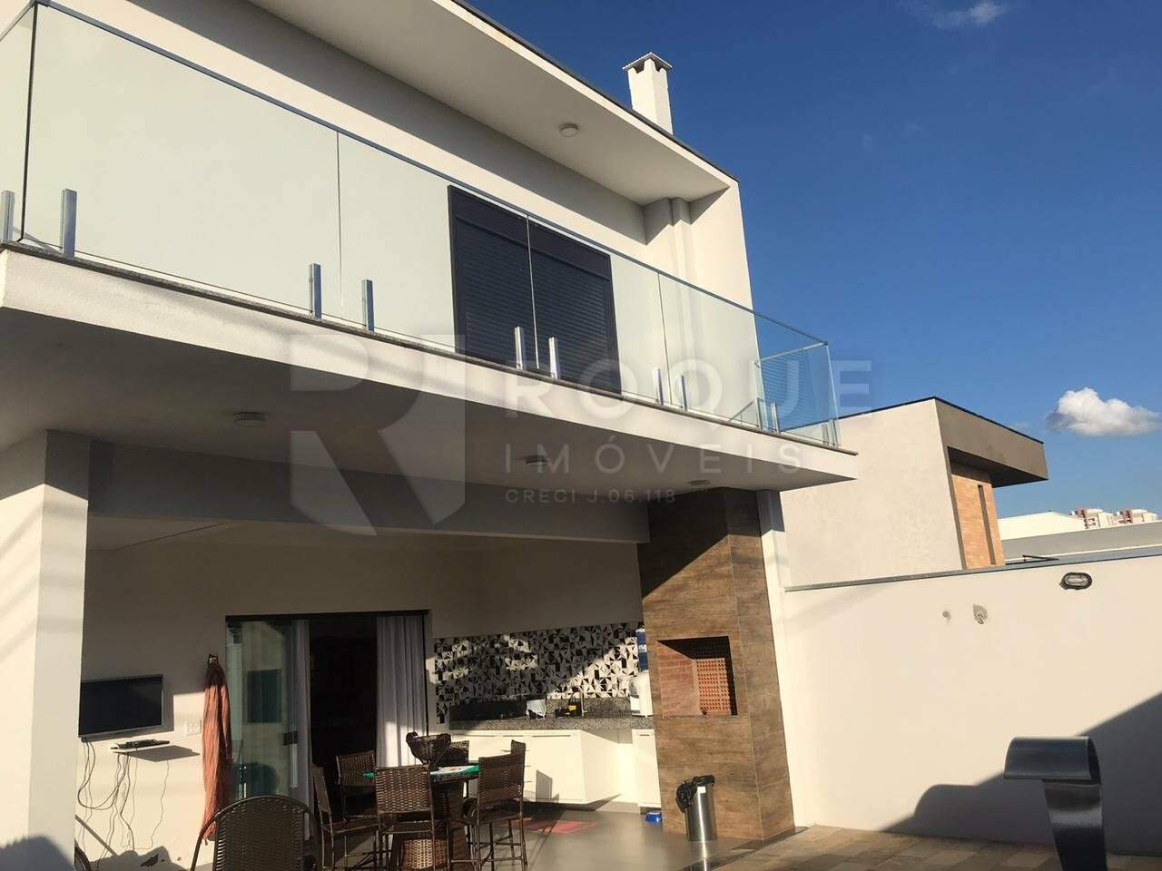 Casa em condomínio à venda no bairro Terras de São Bento I: