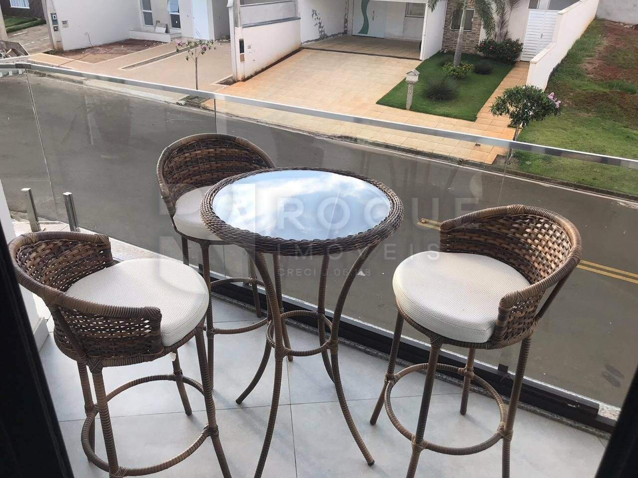 Casa em condomínio à venda no bairro Terras de São Bento I: