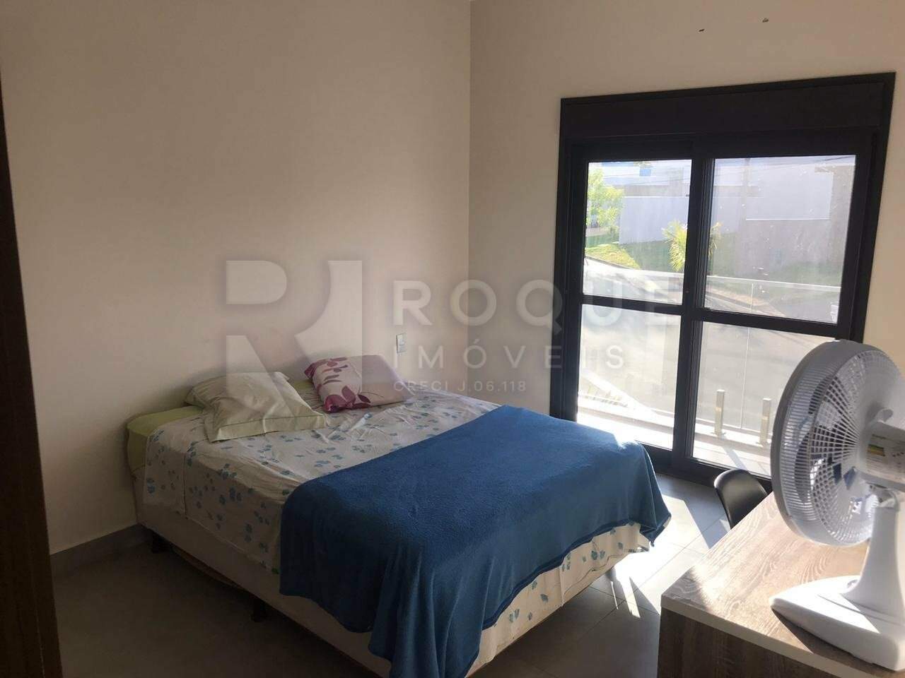 Casa em condomínio à venda no bairro Terras de São Bento I:
