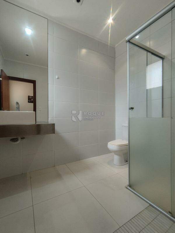 Apartamento à venda no bairro Centro: WC Social