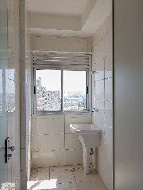 Apartamento para aluguel no bairro Chácaras Antonieta: Área de serviços