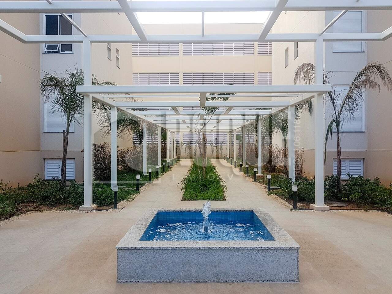 Apartamento à venda no bairro Vila Santa Rosália: 