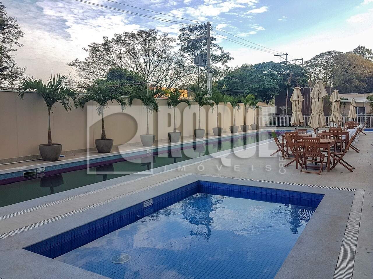 Apartamento à venda no bairro Vila Santa Rosália: 