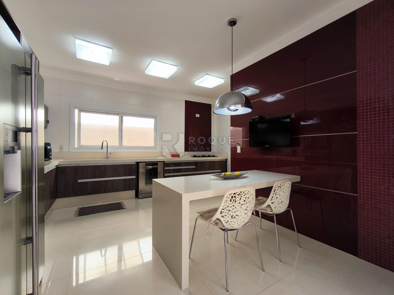 Casa em condomínio à venda no bairro Jardim Florença: COZINHA