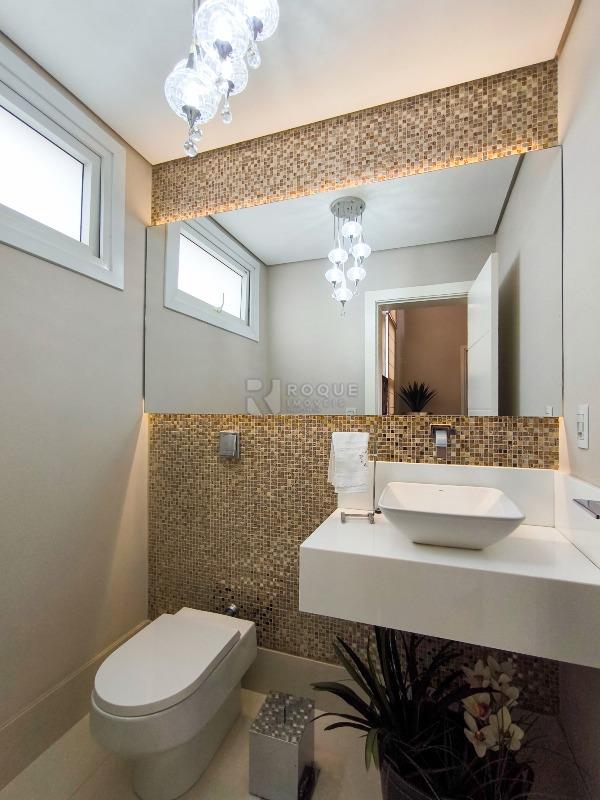 Casa em condomínio à venda no bairro Jardim Florença: LAVABO