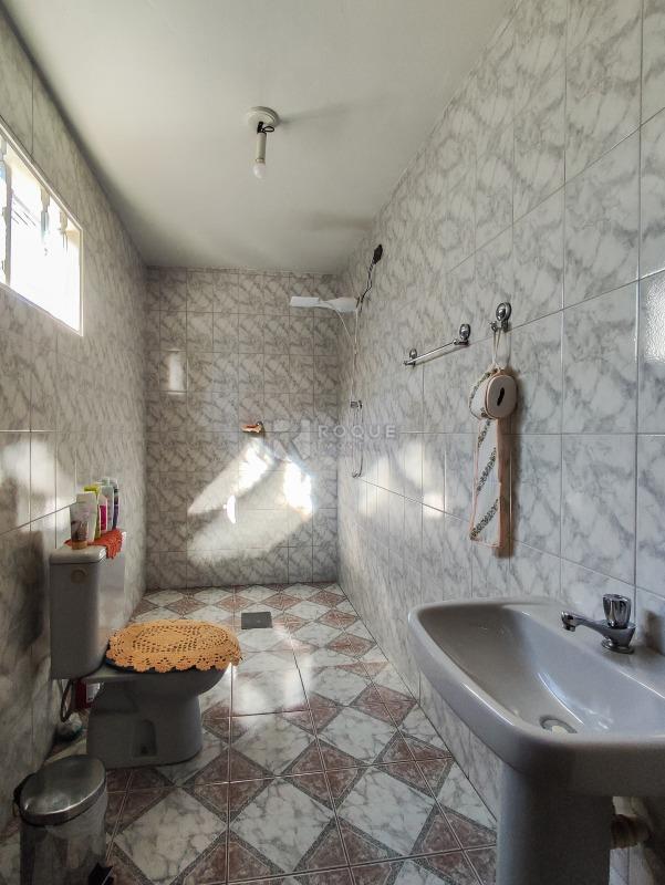 Casa Residencial à venda no bairro Parque Nossa Senhora das Dores: WC SUÍTE