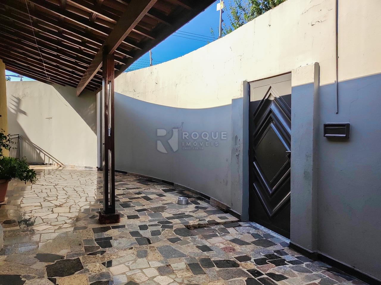 Casa Residencial à venda no bairro Parque Nossa Senhora das Dores: ENTRADA