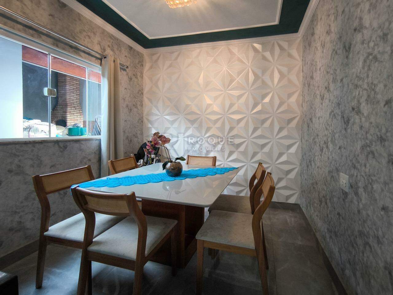 Casa Residencial à venda no bairro Jardim Caieira: SALA DE JANTAR
