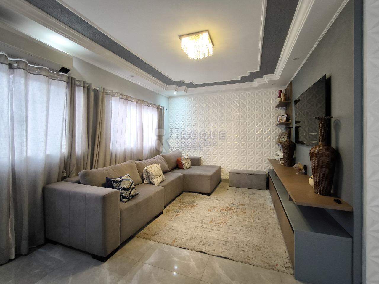 Casa Residencial à venda no bairro Jardim Caieira: SALA DE ESTAR