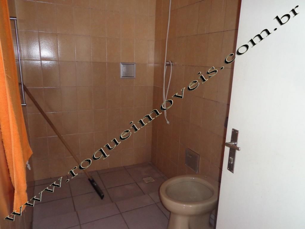 Casa Residencial à venda no bairro Jardim Caieira: WC