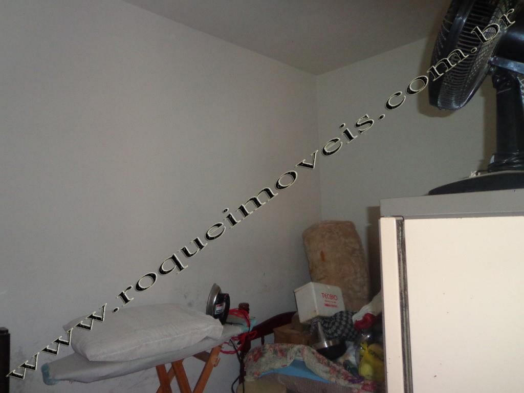 Casa Residencial à venda no bairro Jardim Caieira: Despejo