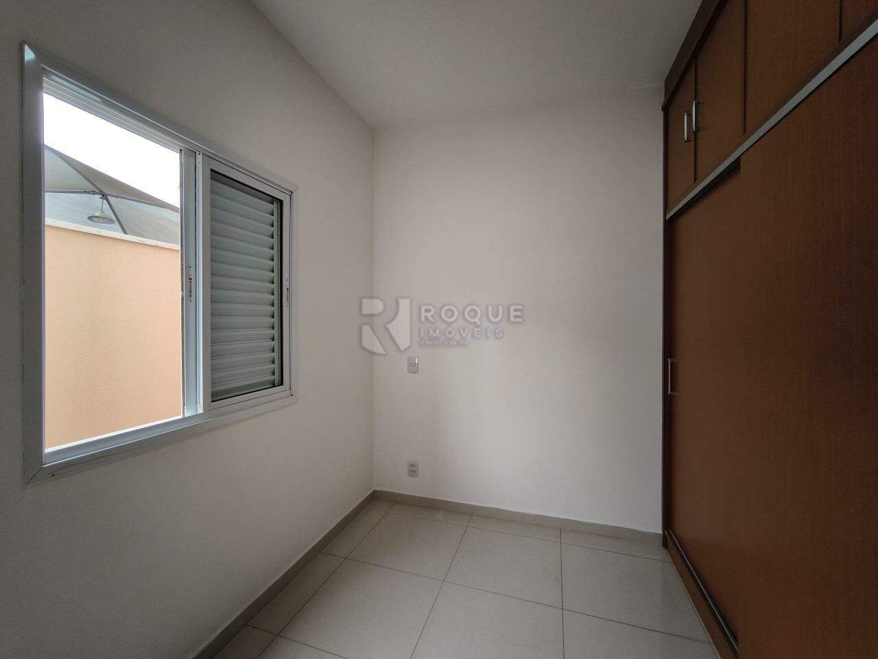 Apartamento à venda no bairro Desmembramento Oscar Antonio Breda: DORMITÓRIO 1