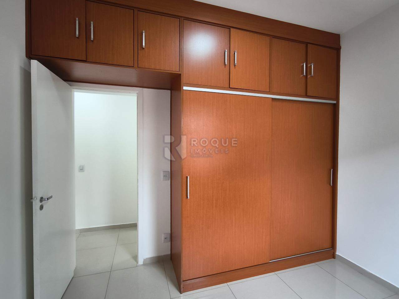 Apartamento à venda no bairro Desmembramento Oscar Antonio Breda: DORMITÓRIO 2