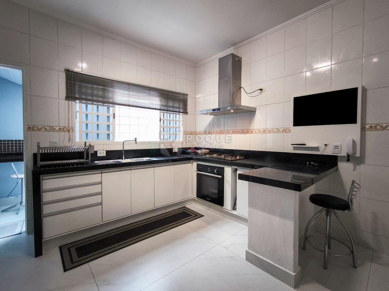 Casa Residencial à venda no bairro Centro: COZINHA