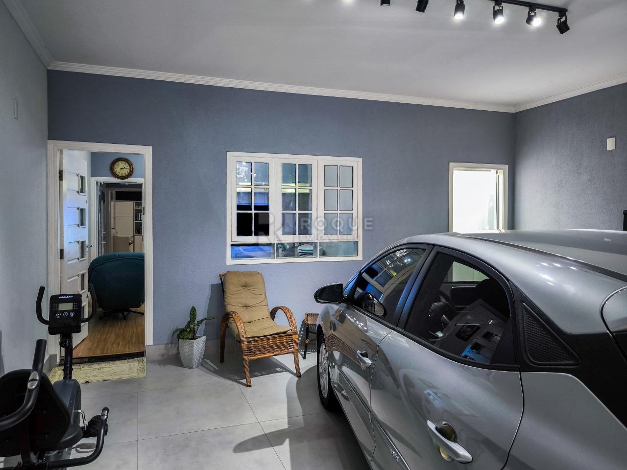 Casa Residencial à venda no bairro Centro: GARAGEM