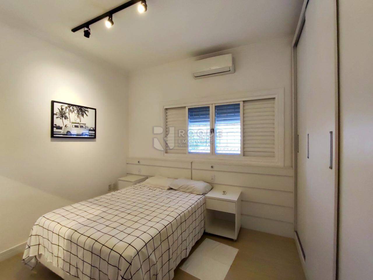 Casa Residencial à venda no bairro Centro: SUÍTE 2