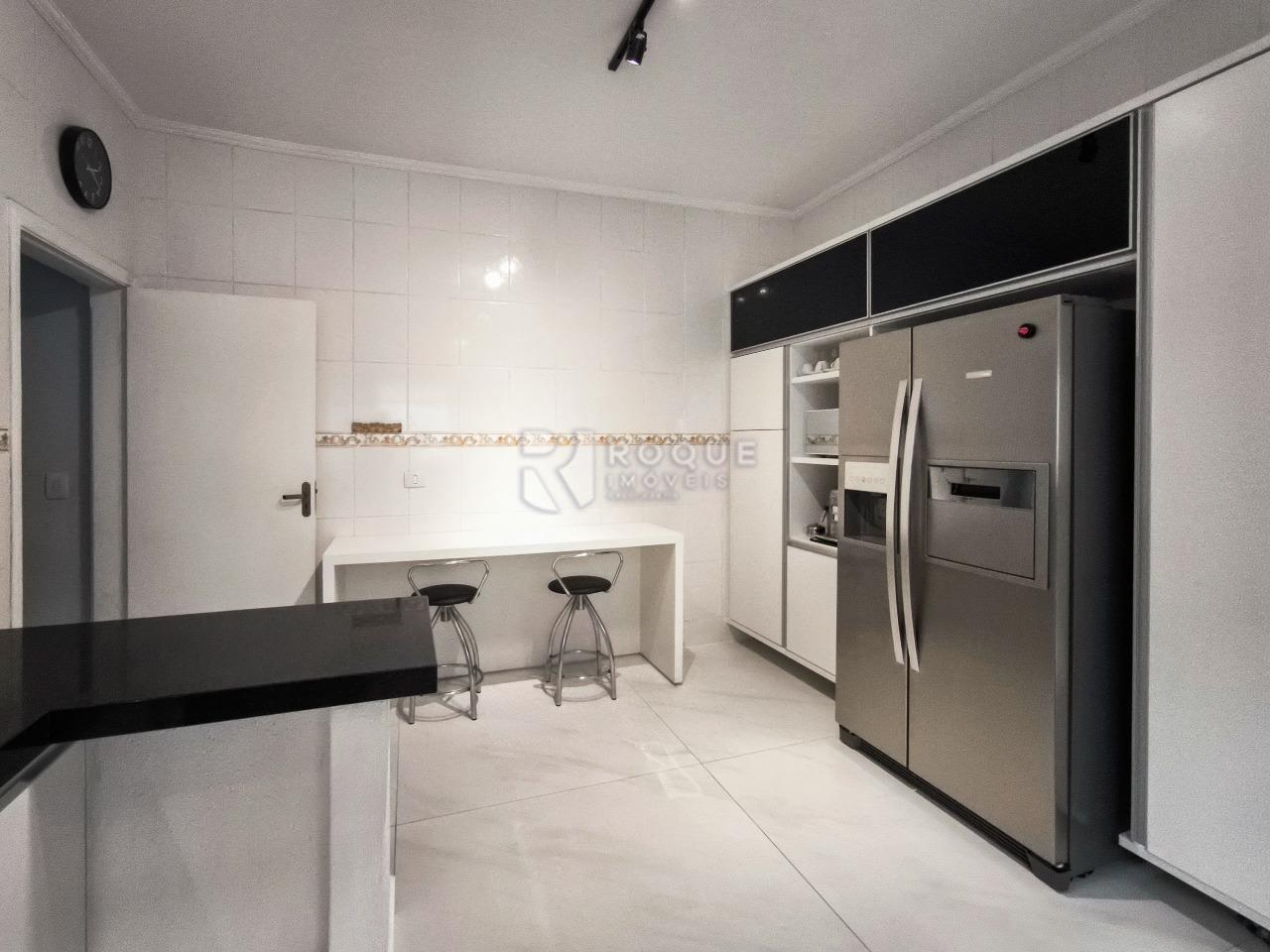 Casa Residencial à venda no bairro Centro: COZINHA