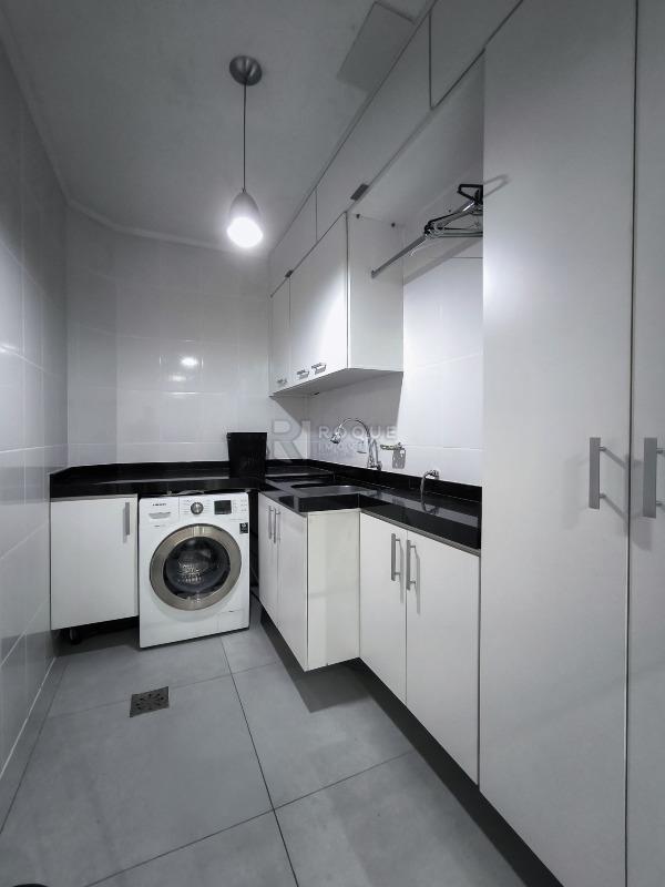 Casa Residencial à venda no bairro Centro: LAVANDERIA