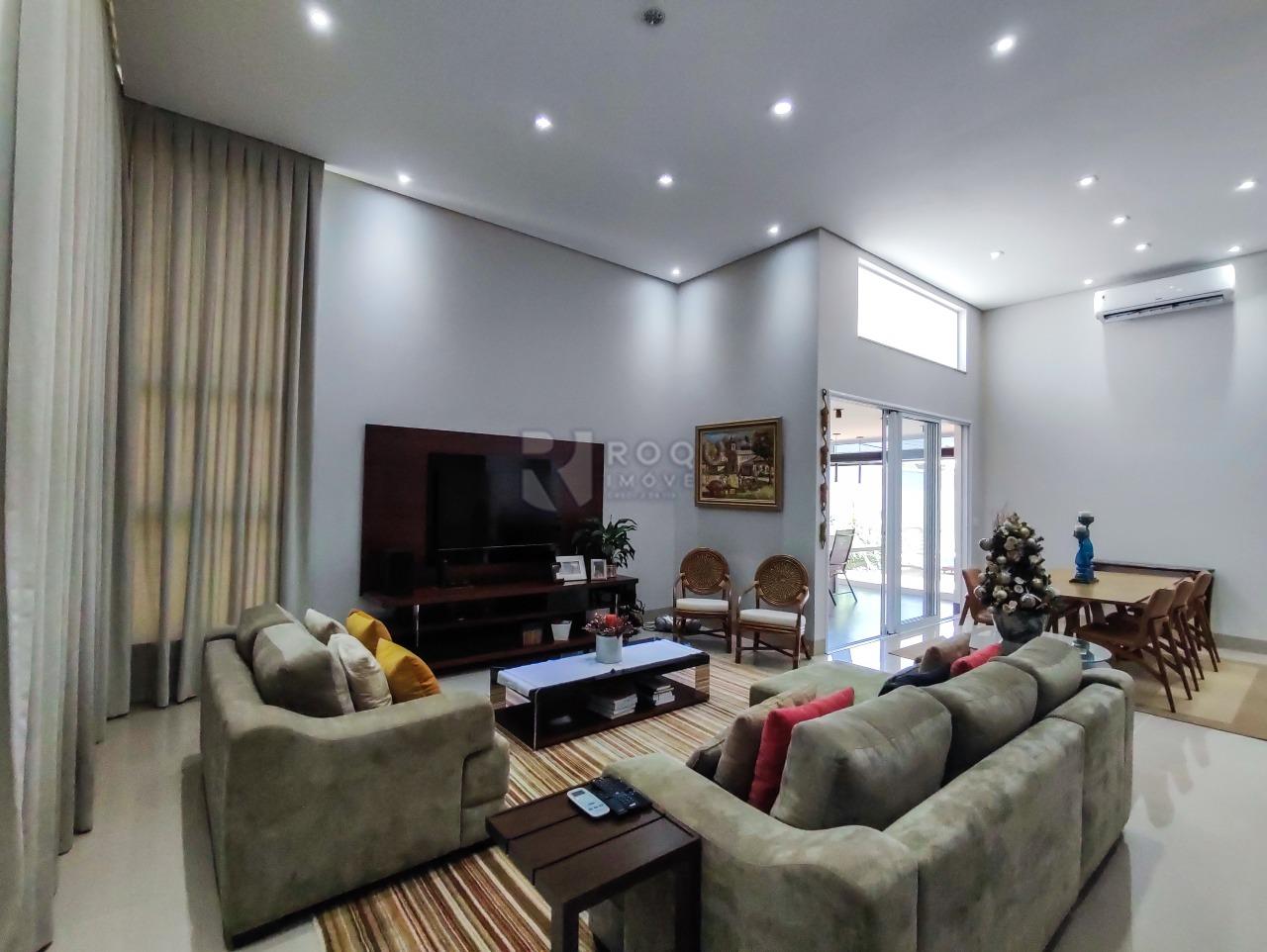 Casa em condomínio à venda no bairro Portal de São Clemente: SALA DE TV