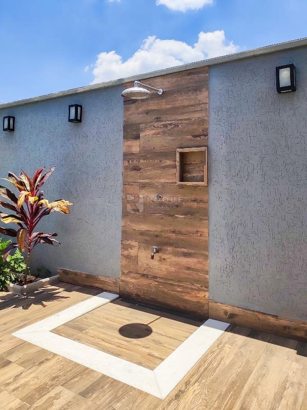 Casa em condomínio à venda no bairro Portal de São Clemente: DUCHA