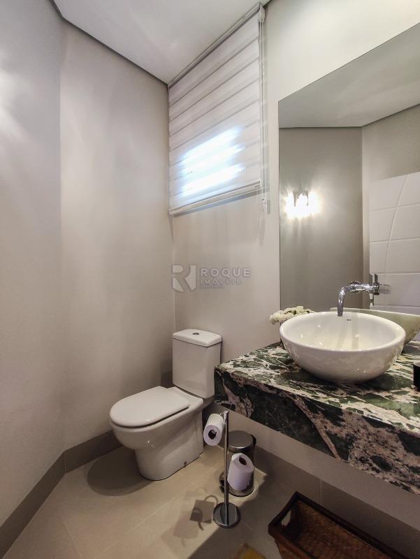 Casa em condomínio à venda no bairro Portal de São Clemente: LAVABO