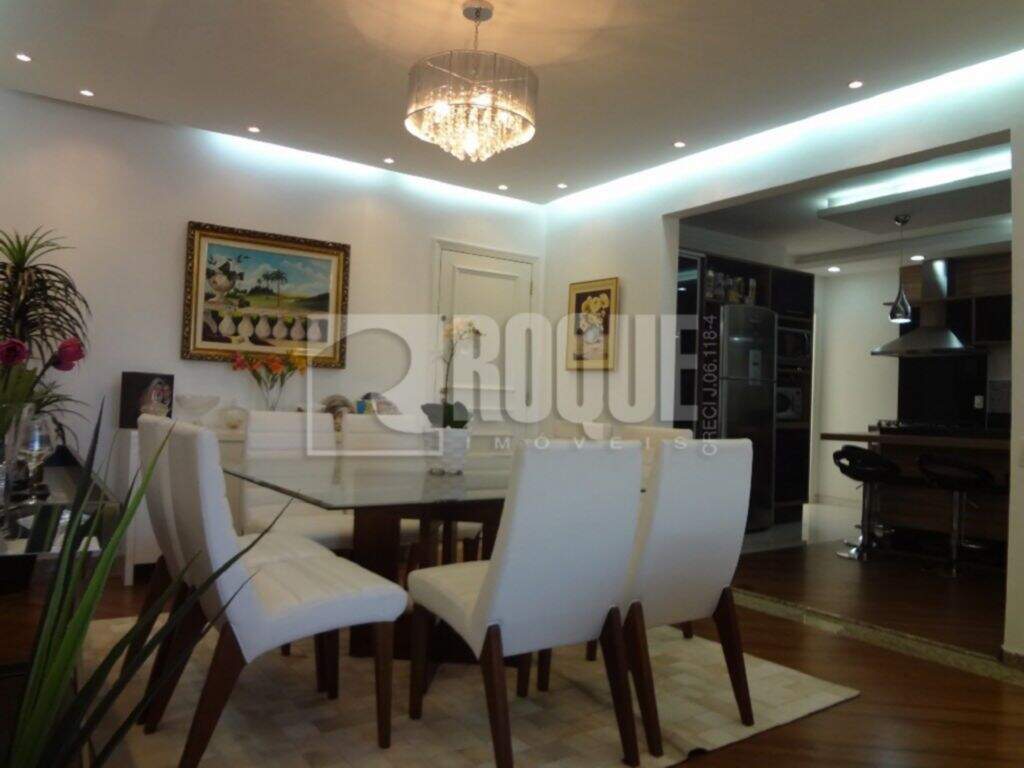 Apartamento à venda no bairro Centro: 