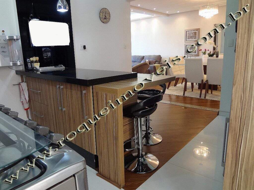 Apartamento à venda no bairro Centro: 