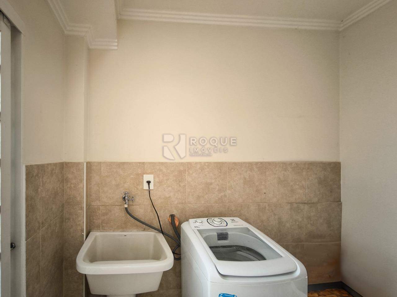 Apartamento à venda no bairro Centro: LAVANDERIA