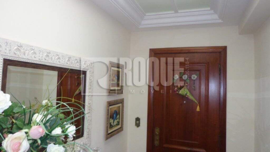 Apartamento à venda no bairro Centro: