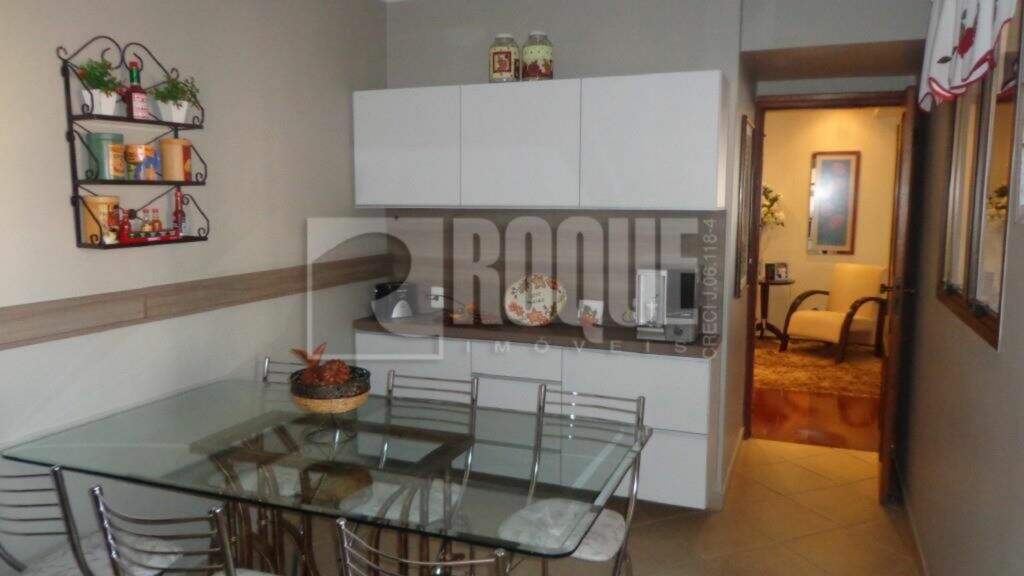 Apartamento à venda no bairro Centro: