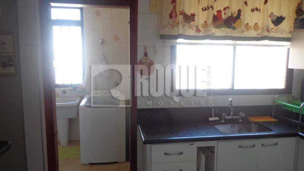 Apartamento à venda no bairro Centro: