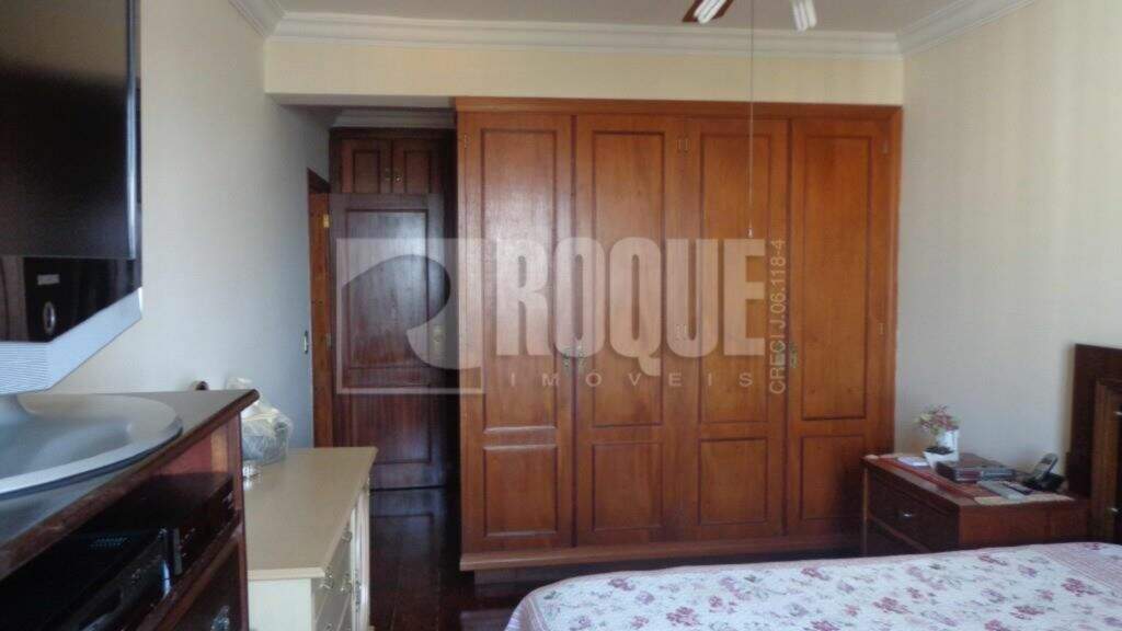 Apartamento à venda no bairro Centro: