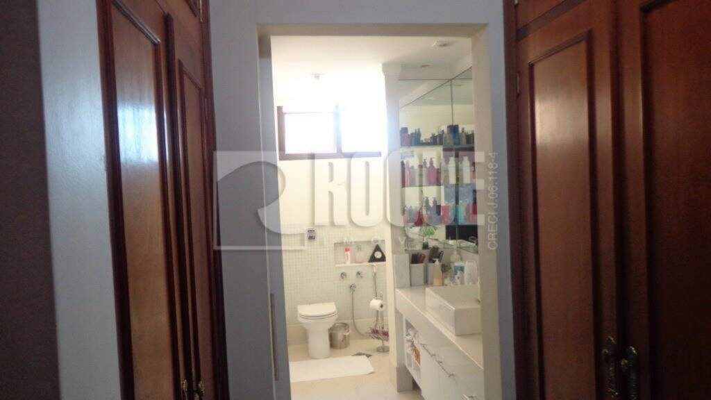 Apartamento à venda no bairro Centro: