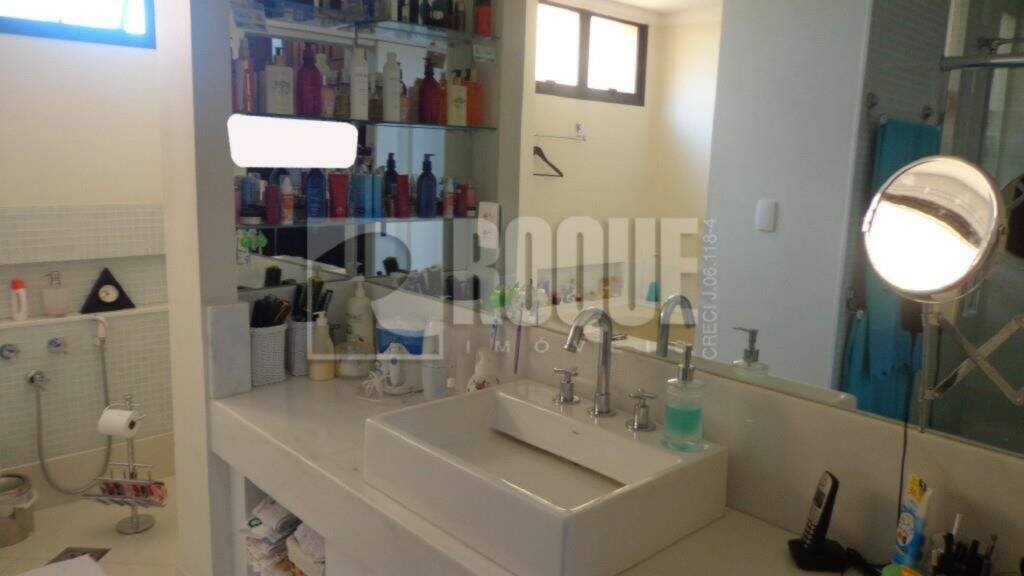 Apartamento à venda no bairro Centro: