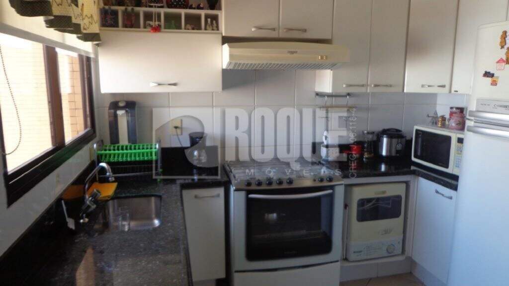 Apartamento à venda no bairro Centro: