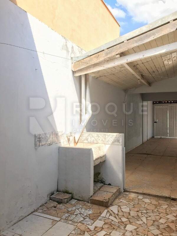 Casa Residencial para aluguel no bairro Parque Residencial Belinha Ometto: Área externa 