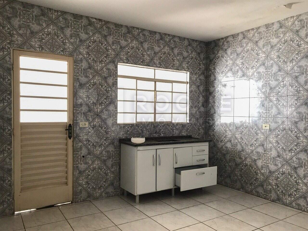 Casa Residencial para aluguel no bairro Parque Residencial Belinha Ometto: Cozinha 