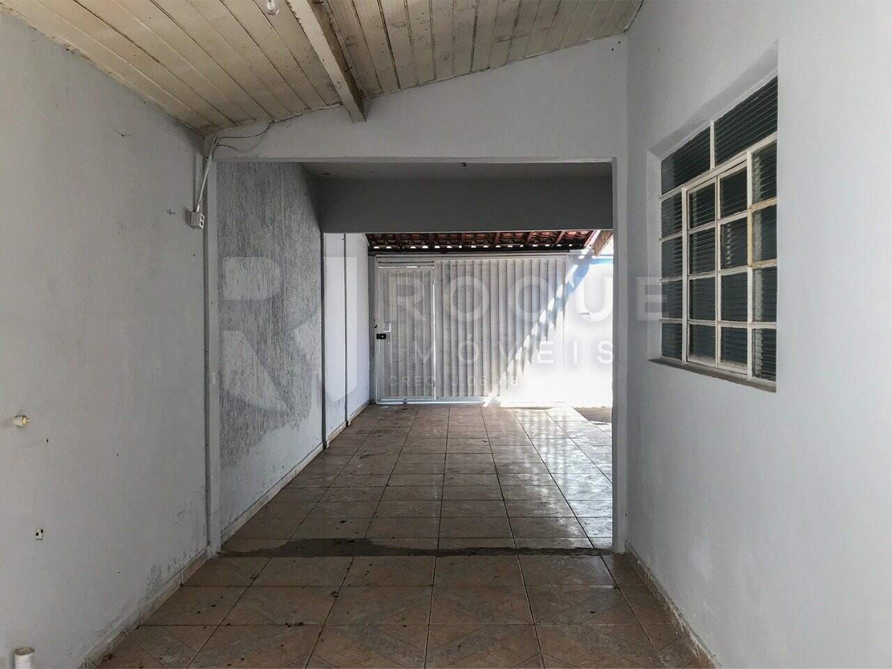 Casa Residencial para aluguel no bairro Parque Residencial Belinha Ometto: Corredor 