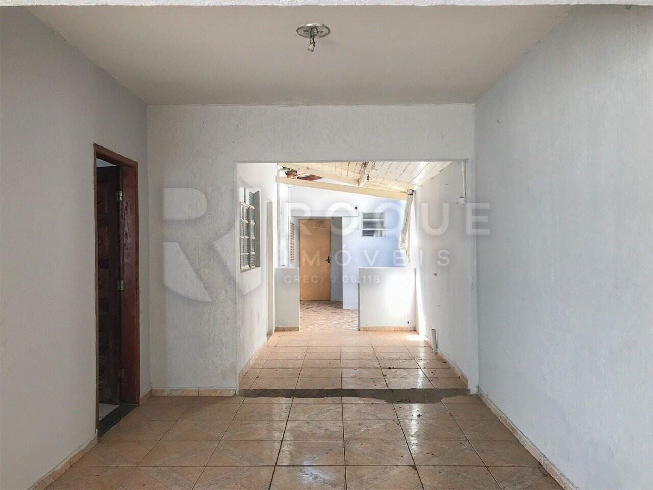 Casa Residencial para aluguel no bairro Parque Residencial Belinha Ometto: Garagem 
