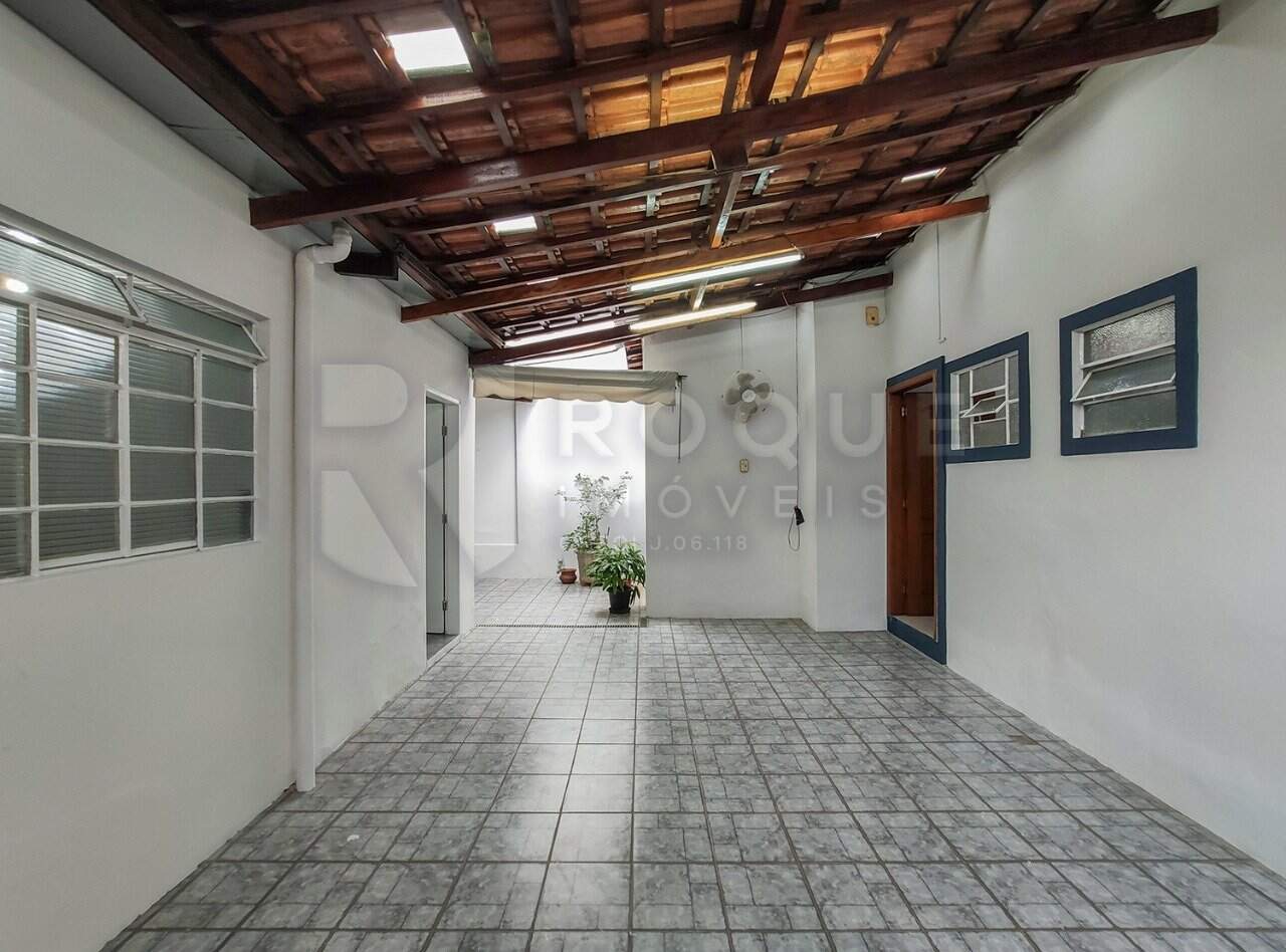 Casa Residencial à venda no bairro Conjunto Residencial Victor D’Andrea: