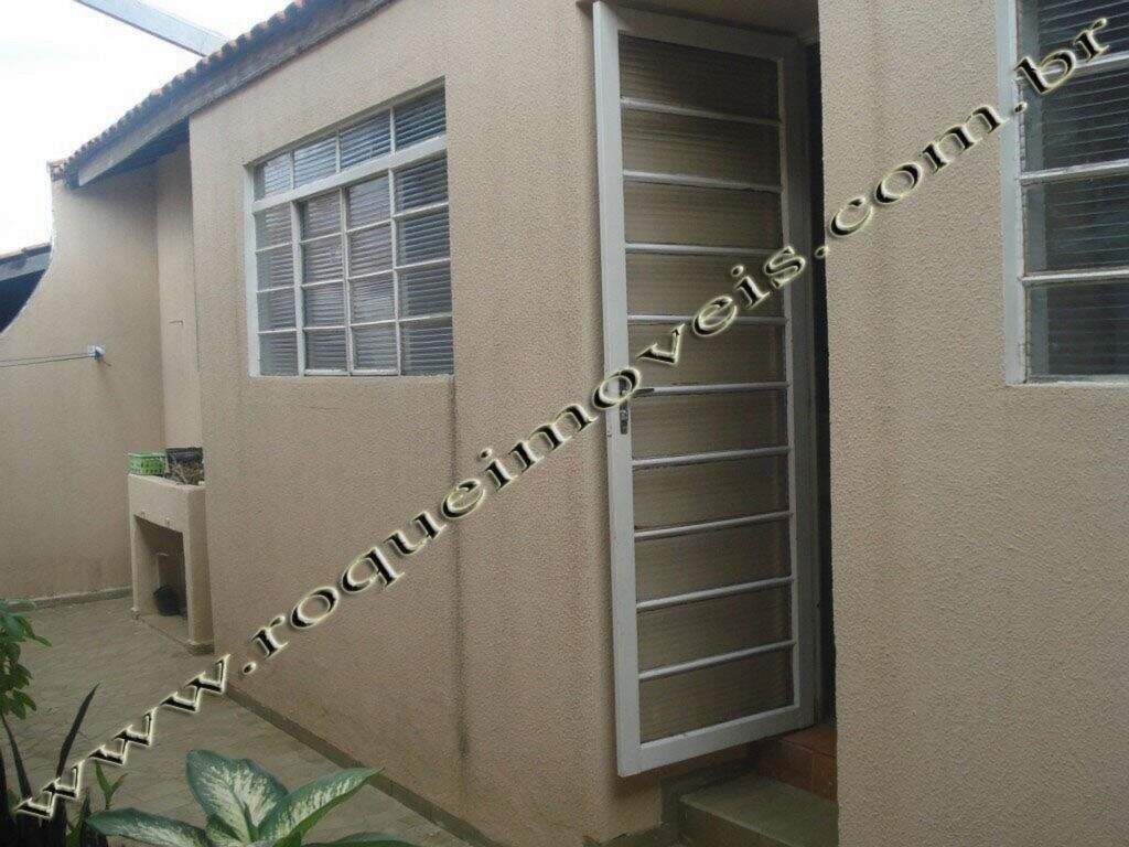 Casa Residencial à venda no bairro Parque das Nações: Fundos