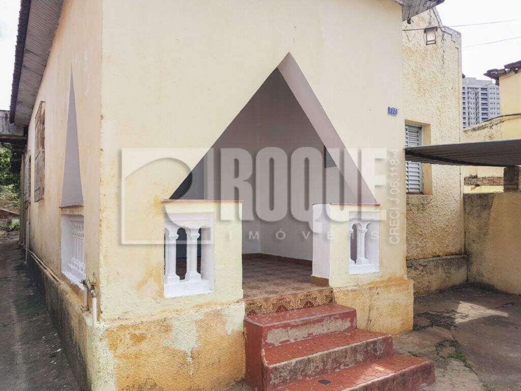 Casa Residencial à venda no bairro Centro: 