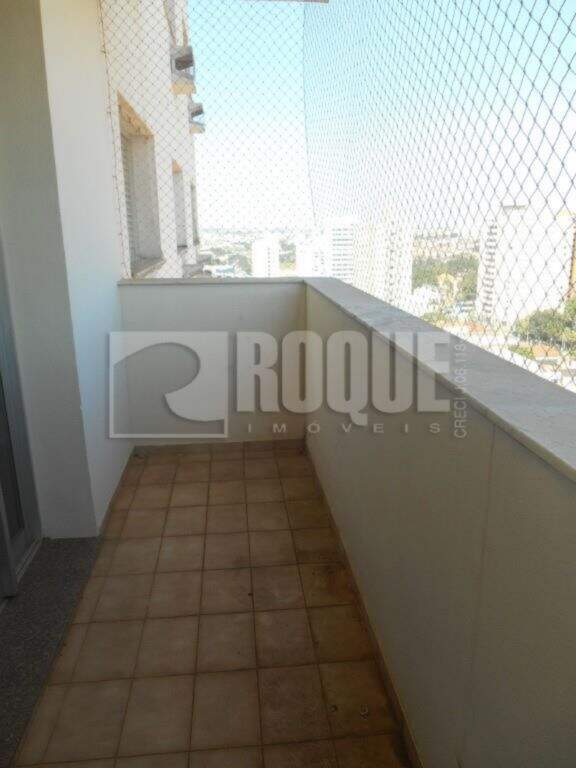 Apartamento à venda no bairro Centro: 